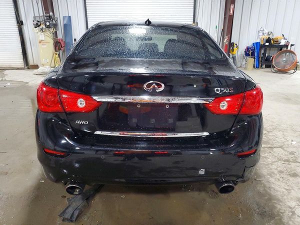2017 INFINITI Q50