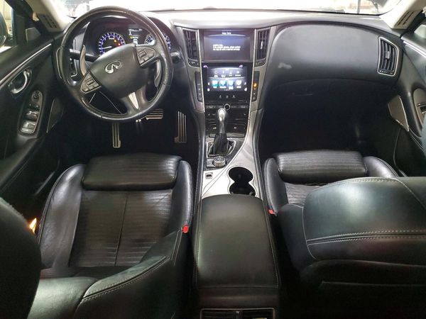 2017 INFINITI Q50