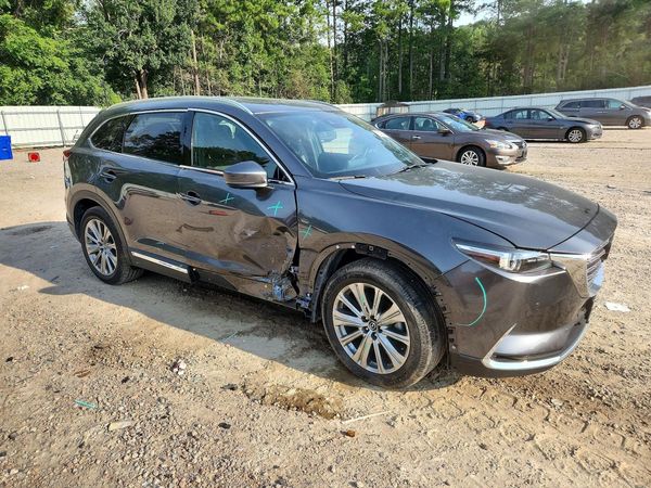 2021 MAZDA CX-9 Signature