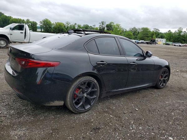 2020 ALFA ROMEO GIULIA TI AWD