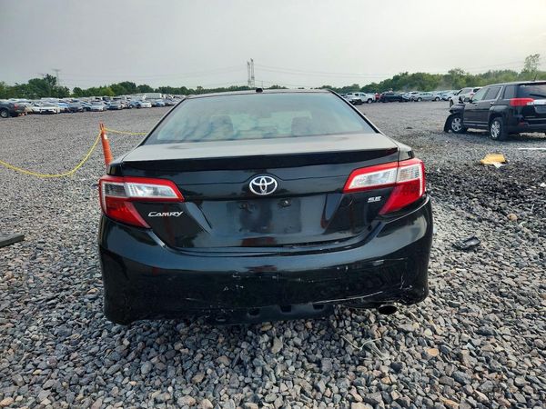 2012 TOYOTA CAMRY