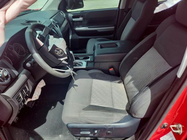 2016 TOYOTA TUNDRA SR/SR5