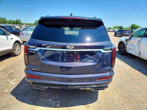 2025 CADILLAC XT6 Sport