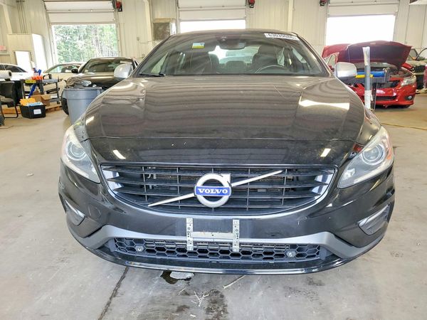 2016 VOLVO S60