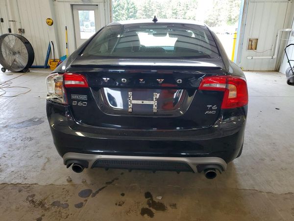 2016 VOLVO S60