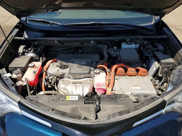 2017 TOYOTA RAV4 Ltd Hybrid