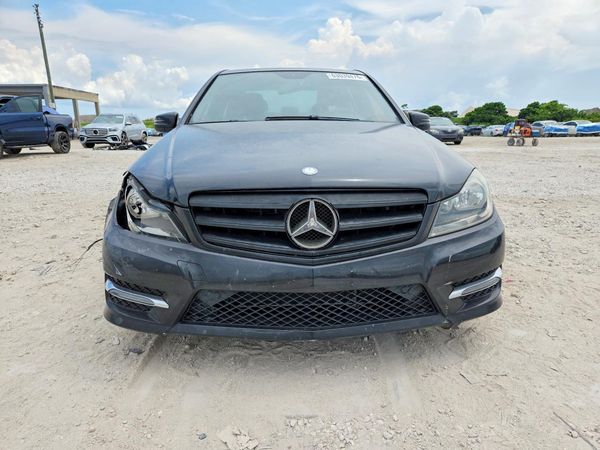 2014 MERCEDES-BENZ C C300 4 MATIC