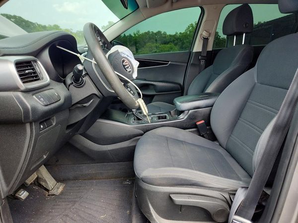 2019 KIA SORENTO L, LX, S