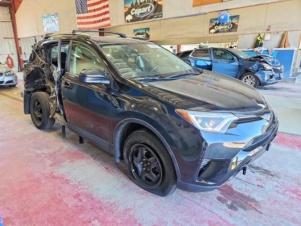 2018 TOYOTA RAV4 LE