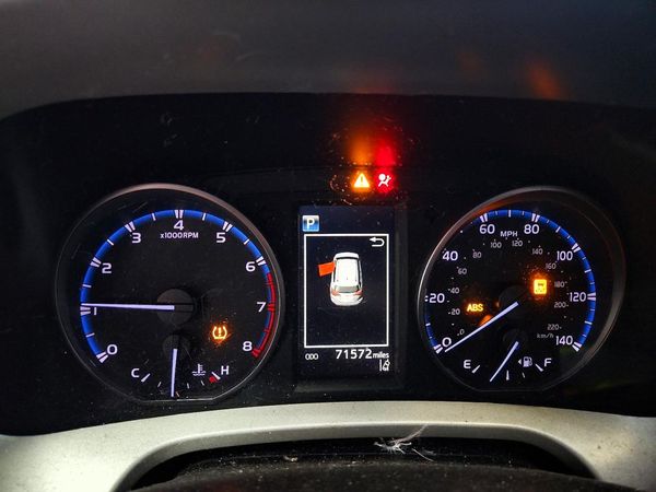 2018 TOYOTA RAV4 LE