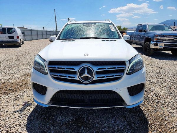 2017 MERCEDES-BENZ GLS GLS550-4M