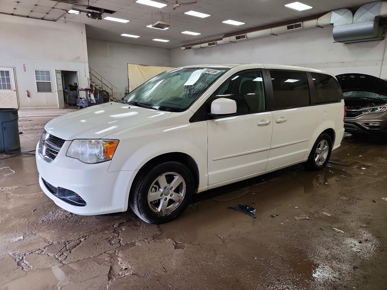 2012 DODGE GRAND CARAVAN SE