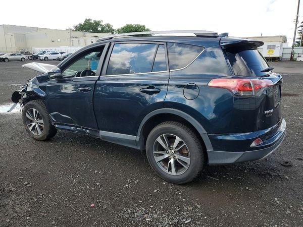 2018 TOYOTA RAV4 Adventure/XLE