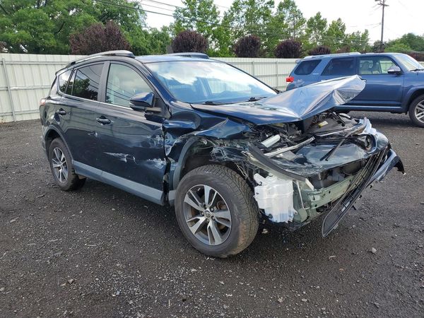 2018 TOYOTA RAV4 Adventure/XLE