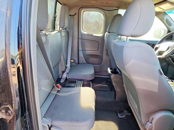 2014 TOYOTA TACOMA Delux Grade