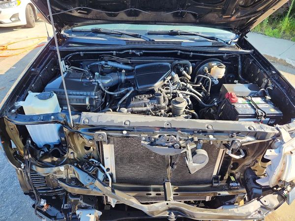 2014 TOYOTA TACOMA Delux Grade