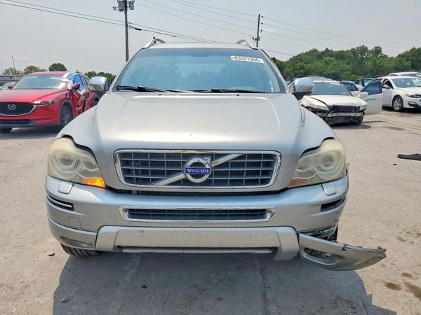 2013 VOLVO XC90