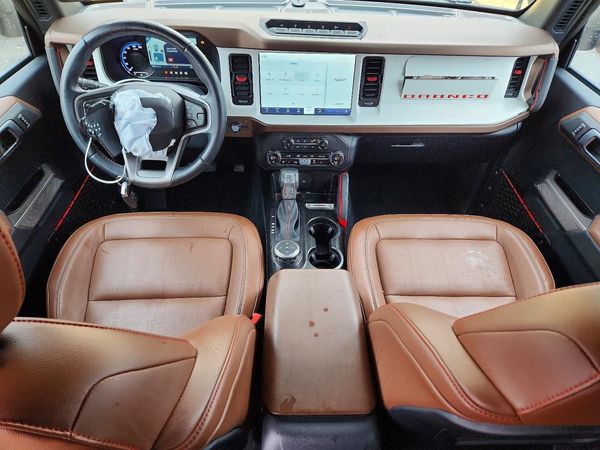 2023 FORD BRONCO Heritage Limited