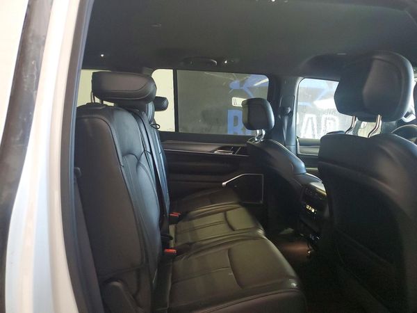 2025 JEEP WAGONEER Series II