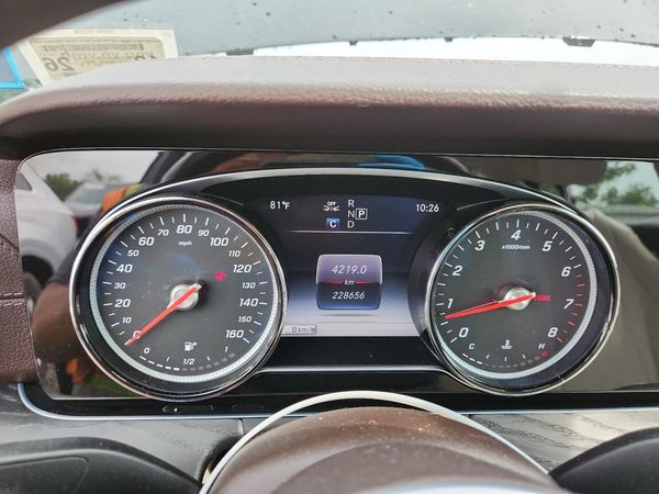 2019 MERCEDES-BENZ E E300-4M