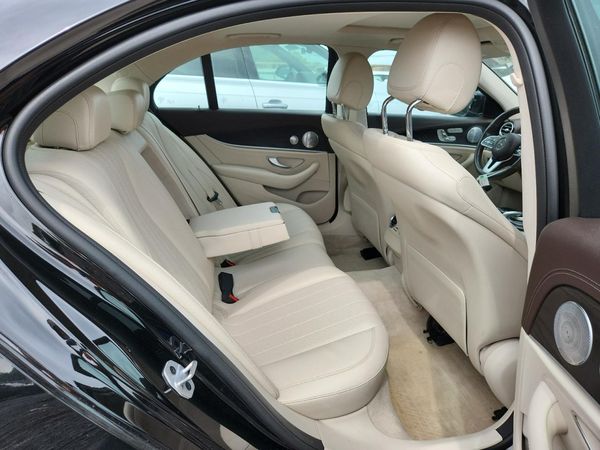 2019 MERCEDES-BENZ E E300-4M