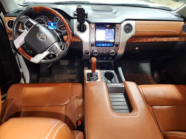 2015 TOYOTA TUNDRA Platinum Grade