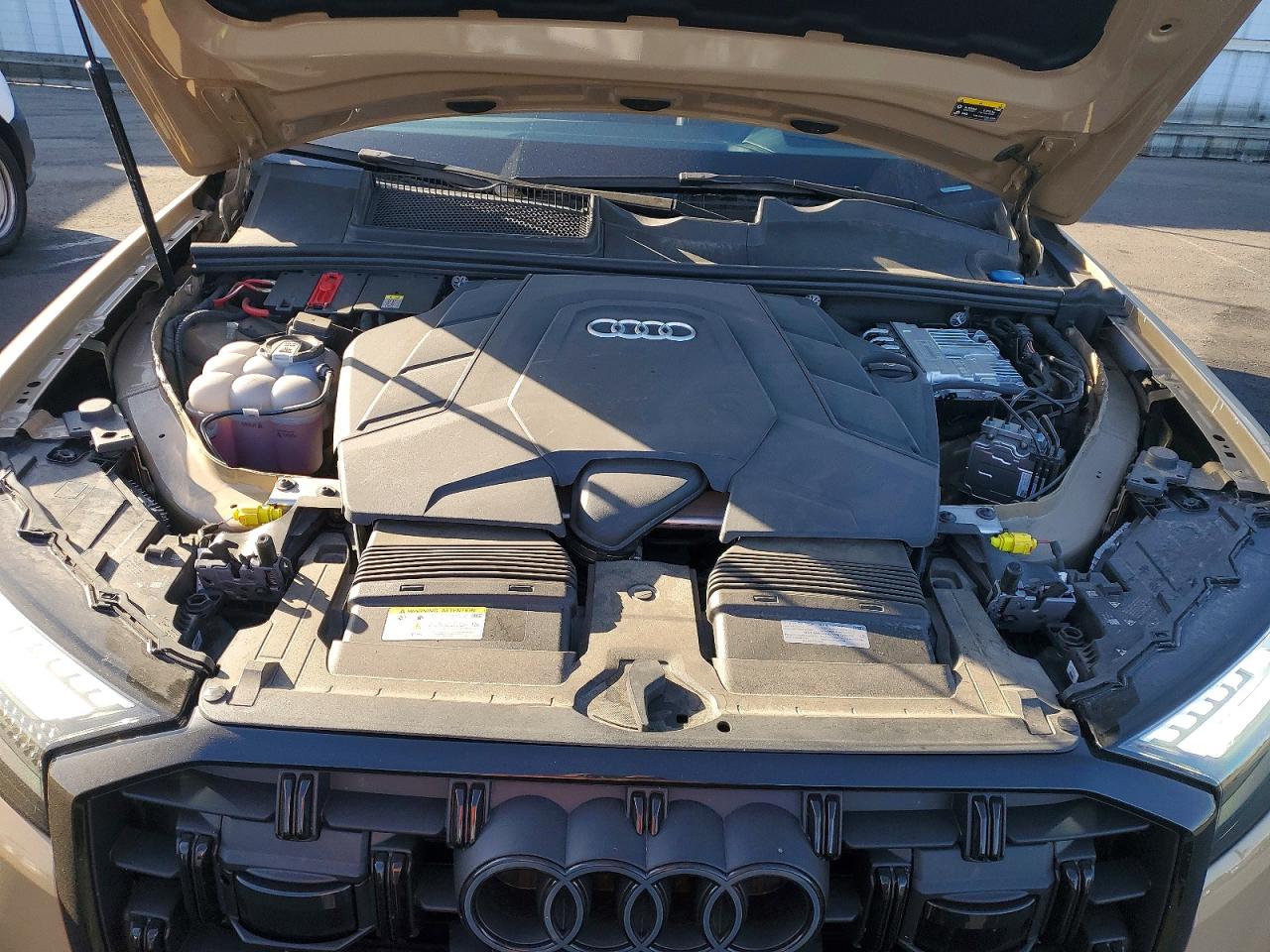 2025 AUDI Q7 quattro Prestige