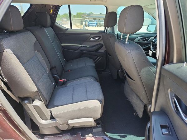2020 CHEVROLET TRAVERSE LT