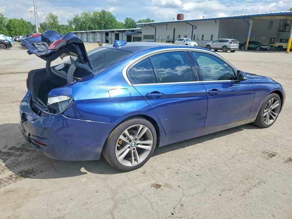 2018 BMW 330