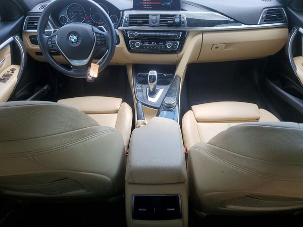 2018 BMW 330