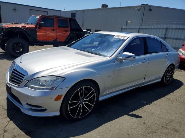 2012 MERCEDES-BENZ S S550