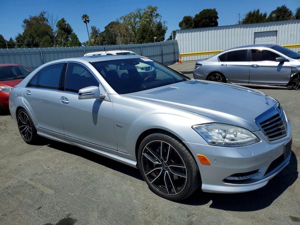 2012 MERCEDES-BENZ S S550