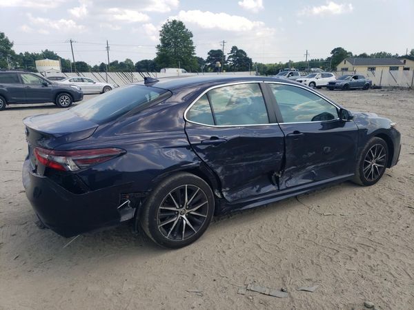 2022 TOYOTA CAMRY