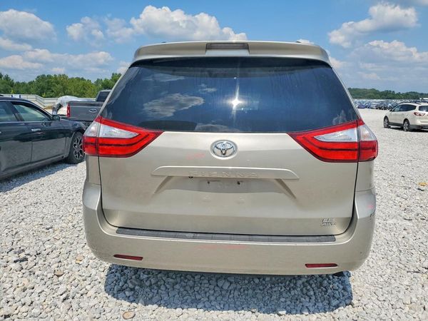 2015 TOYOTA SIENNA