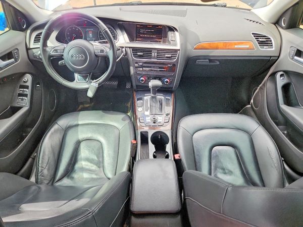 2015 AUDI A4 quattro Premium Plus