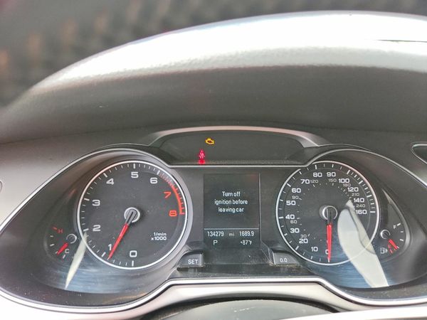 2015 AUDI A4 quattro Premium Plus