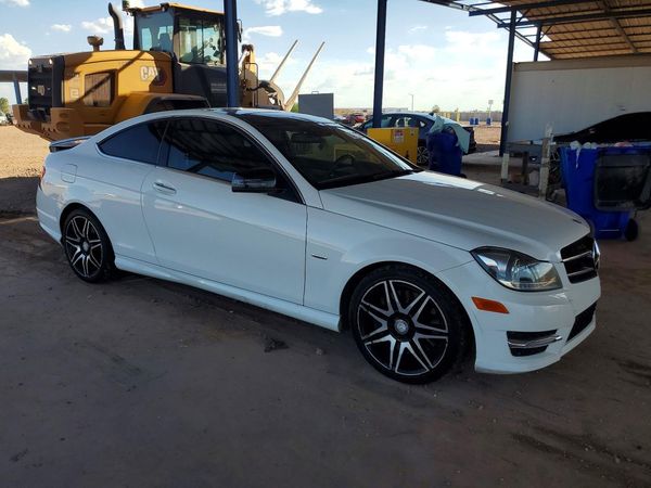 2014 MERCEDES-BENZ C C250