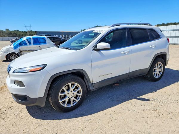 2015 JEEP CHEROKEE LATITUDE 4X4