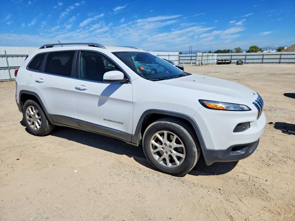 2015 JEEP CHEROKEE LATITUDE 4X4