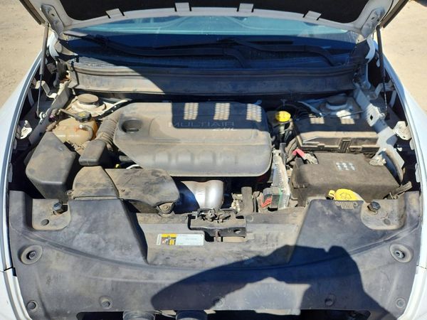 2015 JEEP CHEROKEE LATITUDE 4X4