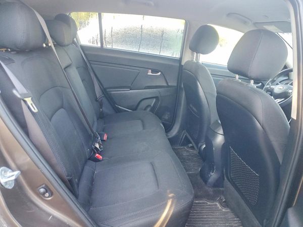 2013 KIA SPORTAGE LX