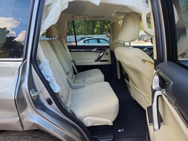 2023 LEXUS GX