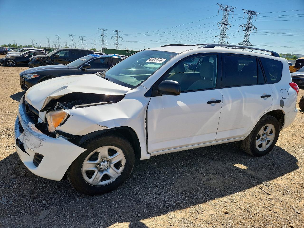 2012 TOYOTA RAV4 Standard — Front 3/4