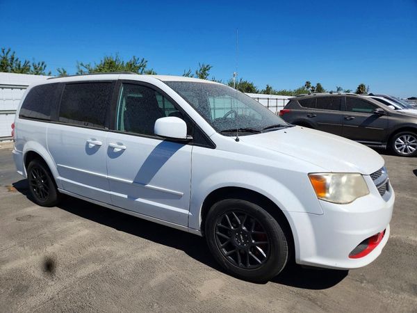 2014 DODGE GRAND CARAVAN SXT