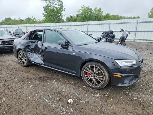 2019 AUDI A4 quattro Premium Plus