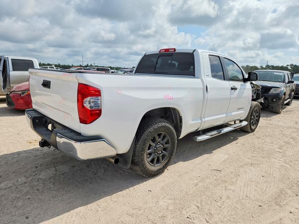 2017 TOYOTA TUNDRA SR/SR5
