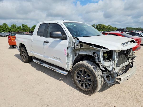 2017 TOYOTA TUNDRA SR/SR5