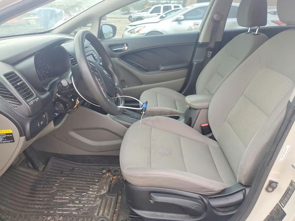 2014 KIA FORTE LX, EX