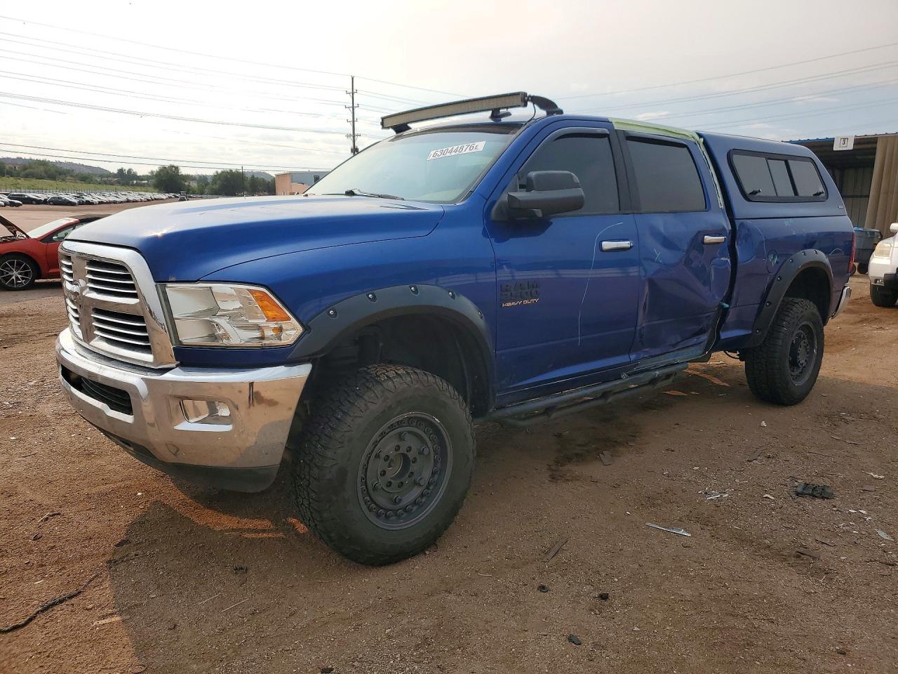 2015 RAM 2500 SLT CREW CAB 4X4