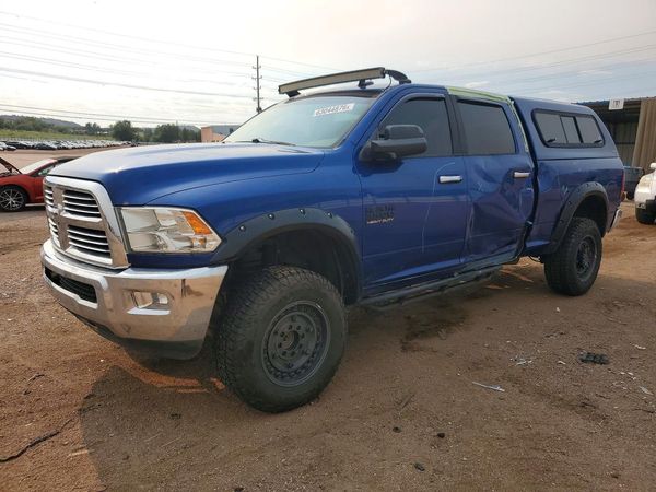 2015 RAM 2500 SLT CREW CAB 4X4